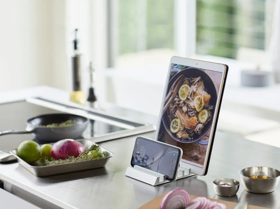 Büro-Organizer Tower