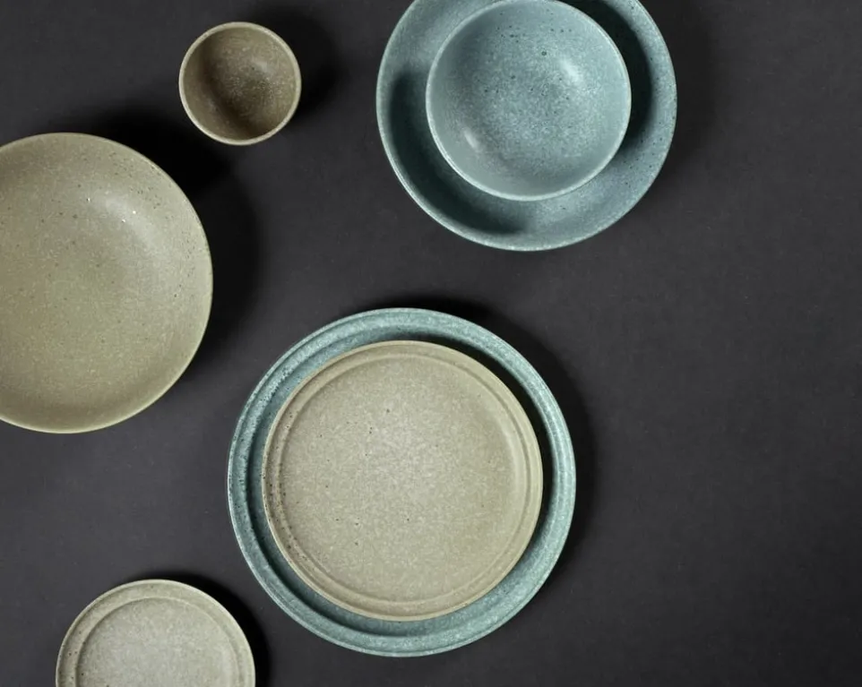 Flacher Teller Nesuto